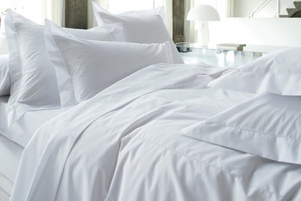 Купить постельное белье для гостиниц и отелей от производителя оптом и в розницу